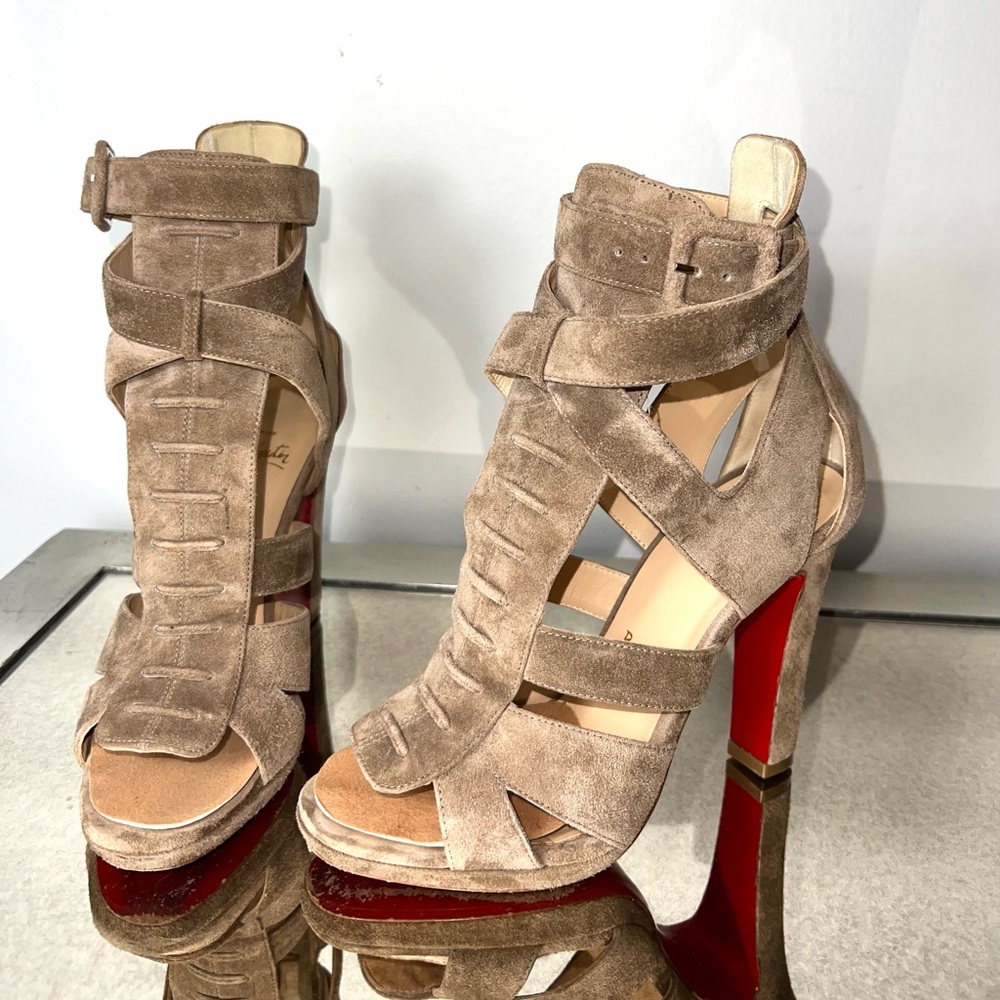 Christian Louboutin Heel